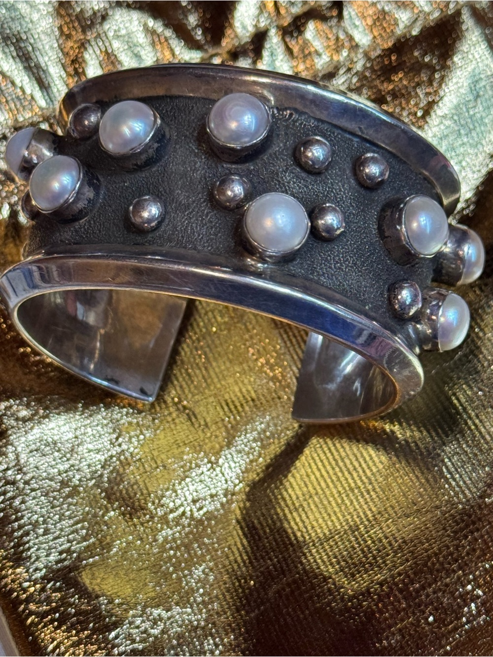 Chimney Butte " Rocks & Stars" bracelet. - Picture 8 of 9